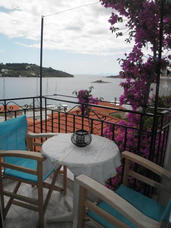 Babis Hotel Скиатос Екстериор снимка