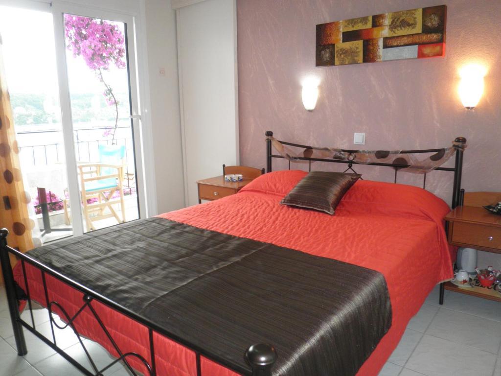 Babis Hotel Скиатос Екстериор снимка