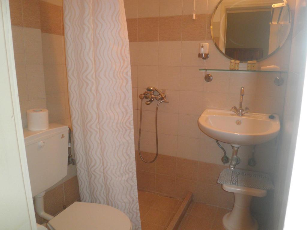 Babis Hotel Скиатос Екстериор снимка