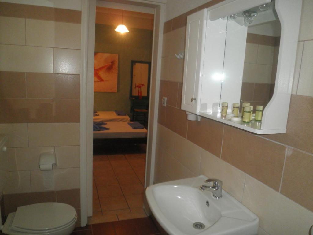 Babis Hotel Скиатос Екстериор снимка