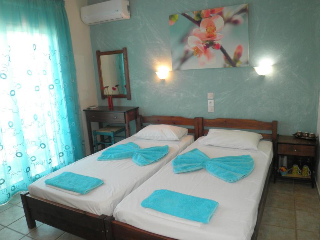 Babis Hotel Скиатос Екстериор снимка