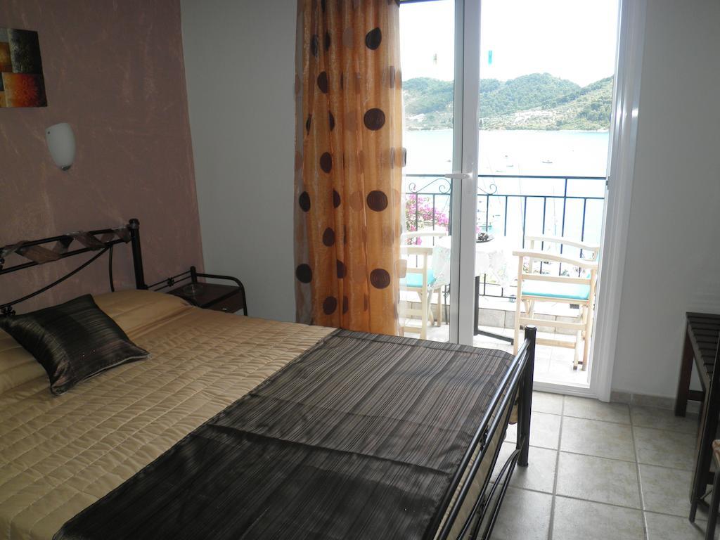 Babis Hotel Скиатос Стая снимка